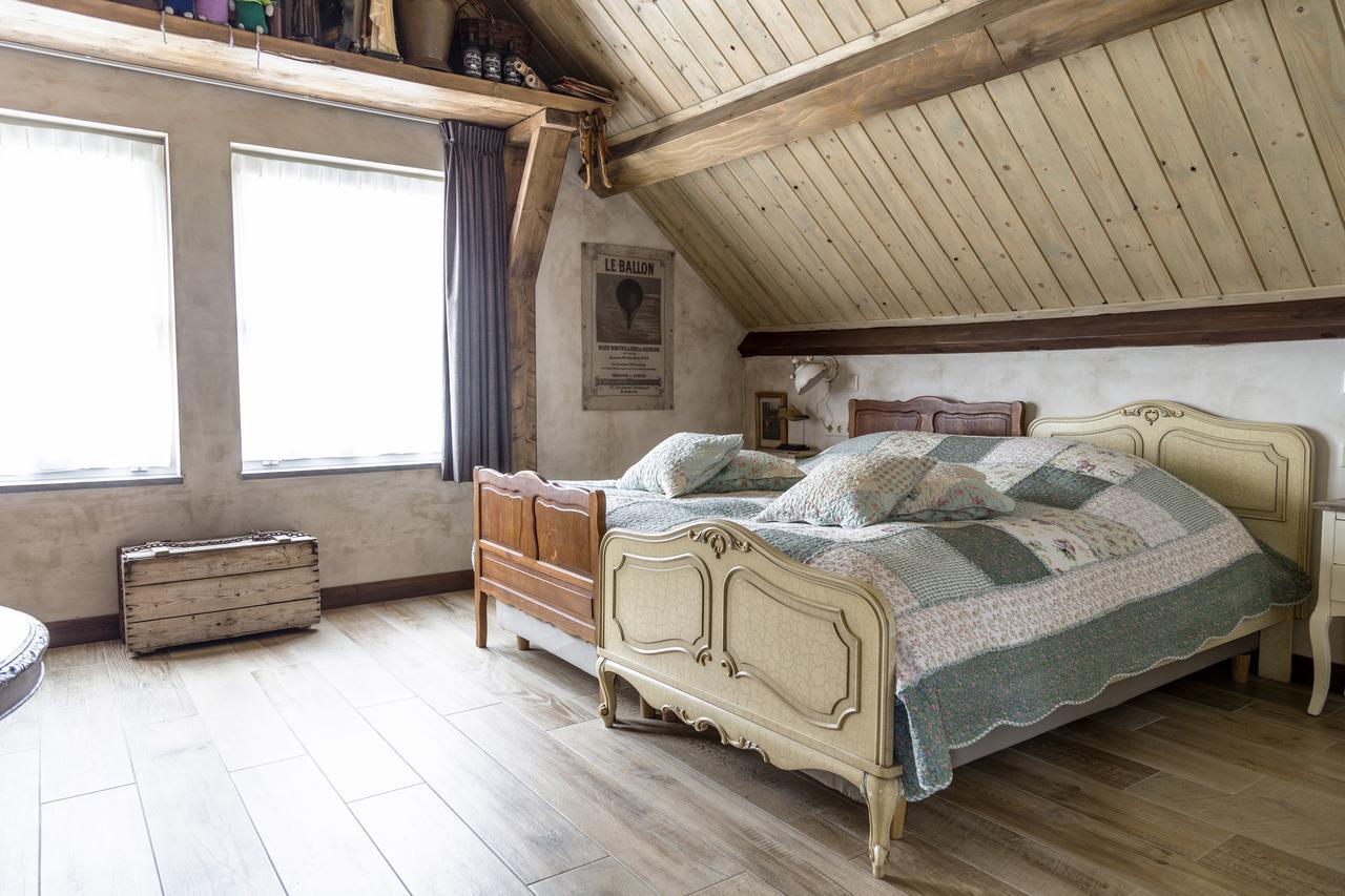 De Vrolijcke Bosmuis Bed and Breakfast Bergeijk Exteriör bild