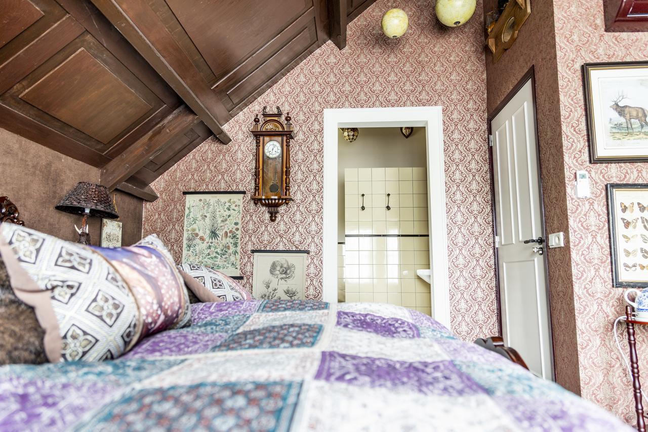 De Vrolijcke Bosmuis Bed and Breakfast Bergeijk Exteriör bild
